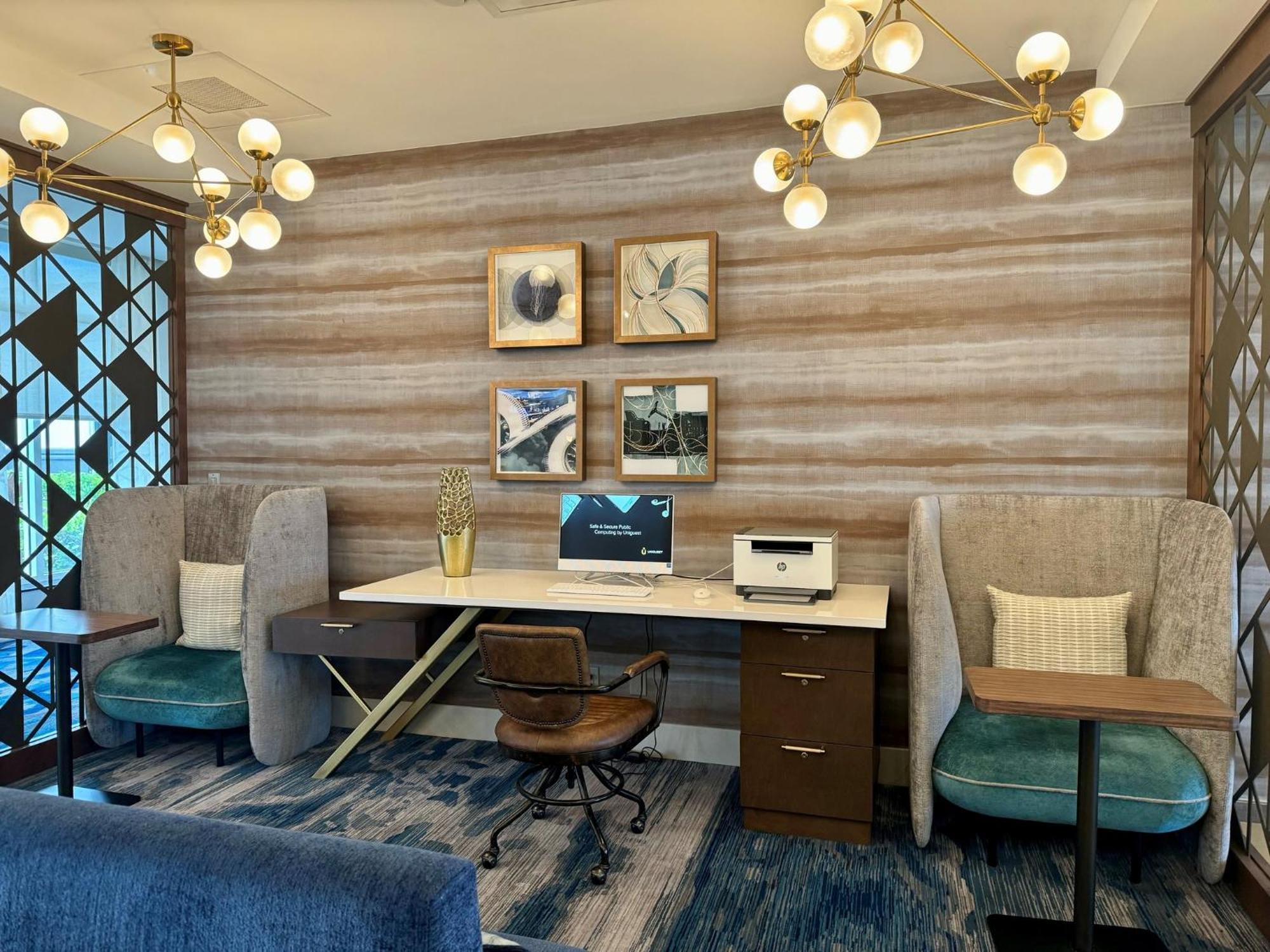 Crowne Plaza Ft Myers Gulf Coast By Ihg Hotel Fort Myers Ngoại thất bức ảnh